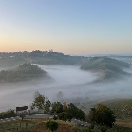 Agriturismo I Suri Asti Eksteriør bilde