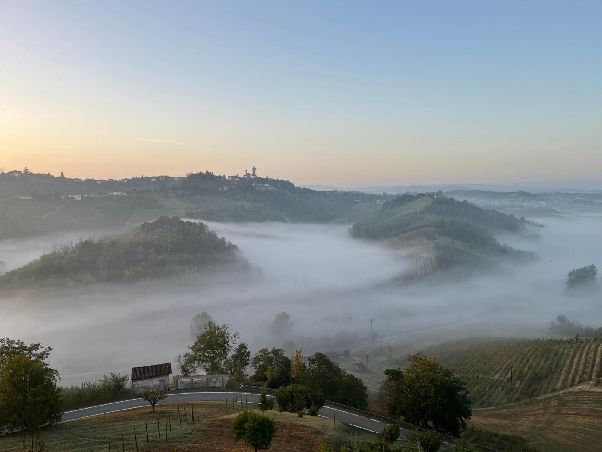 Agriturismo I Suri Asti Eksteriør bilde