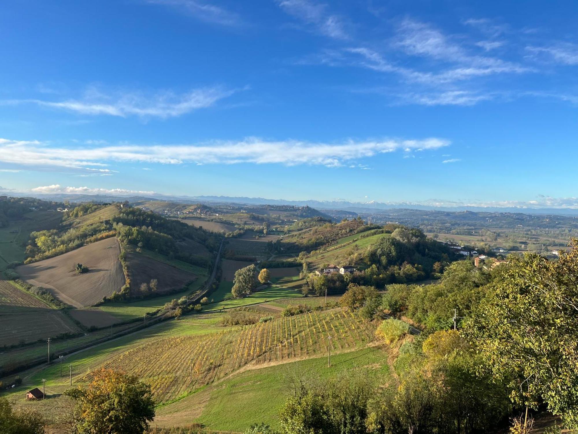 Agriturismo I Suri Asti Eksteriør bilde