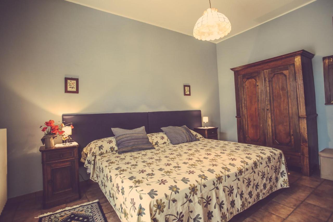 Agriturismo I Suri Asti Eksteriør bilde