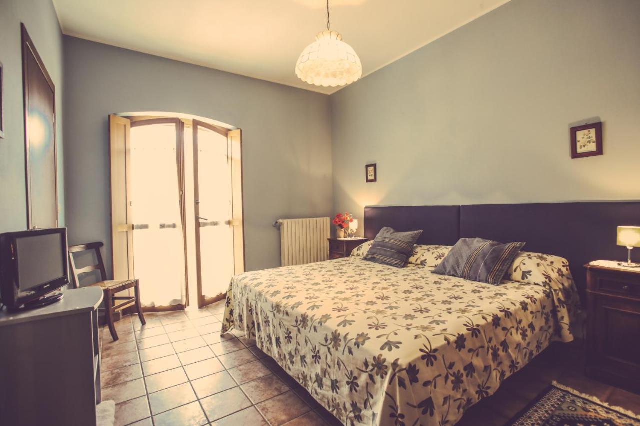 Agriturismo I Suri Asti Eksteriør bilde