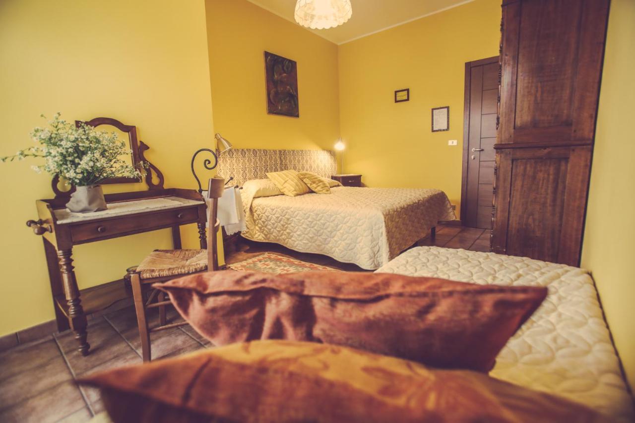 Agriturismo I Suri Asti Eksteriør bilde