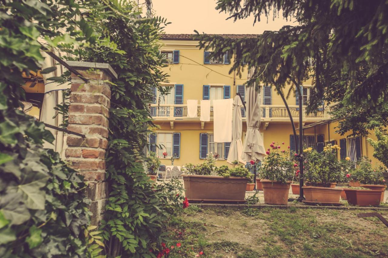 Agriturismo I Suri Asti Eksteriør bilde